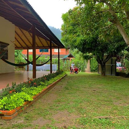 Отель Hostal Casa Jocolate Минка Экстерьер фото