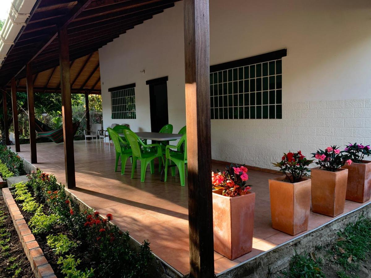 Отель Hostal Casa Jocolate Минка Экстерьер фото